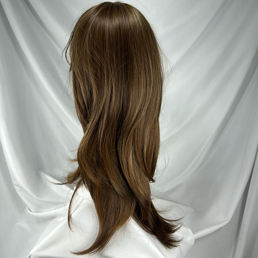031 "the Livi" Light Golden Brown Straight LONG 24” Synthetic Wig - Picture 8 of 11